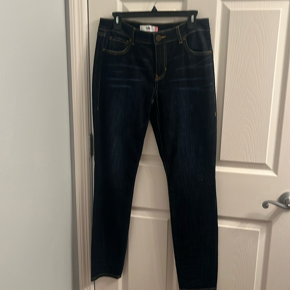 Skinny jeans